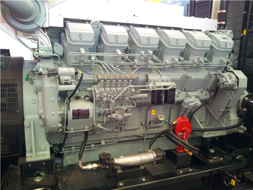 三菱12R發(fā)動機(jī)凸輪軸零件側(cè)蓋