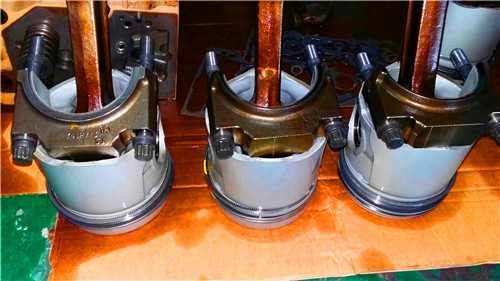 康明斯柴油發(fā)動(dòng)機(jī)高水溫拉缸后維修費(fèi)用要多小錢?