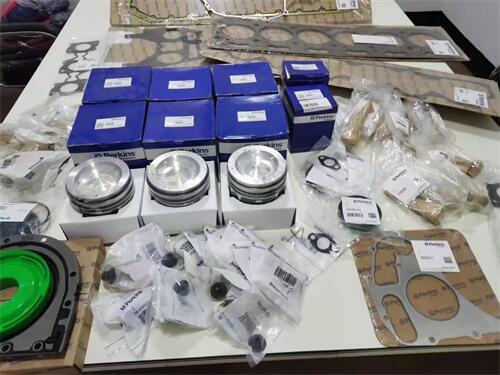 Perkins鉑金斯發(fā)動機四配套