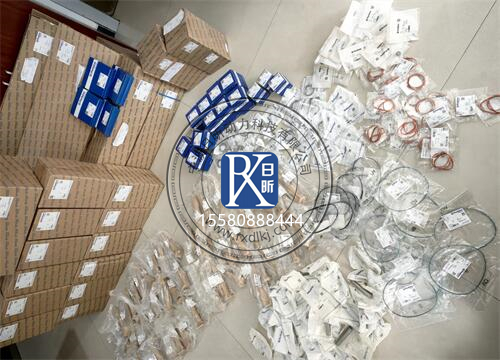 美國吉尼伸縮臂叉車動力密碼：珀金斯404C-22柴油機服務(wù)全解析