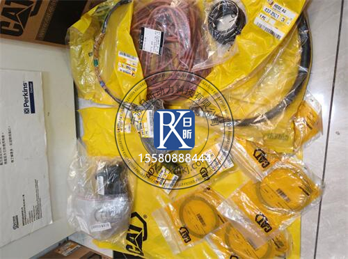 卡特彼勒CAT壓路機CB34BC6.6柴油發(fā)動機維保攻略：從保養(yǎng)到配件全解析